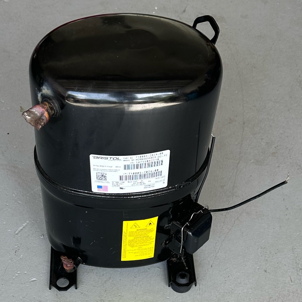 Bristol Hcr Reciprocating Compressor, Model Number H… Gem